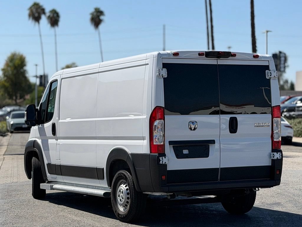Used 2025 RAM ProMaster 2500 w/ U-Haul Equipment Group FWD image 2