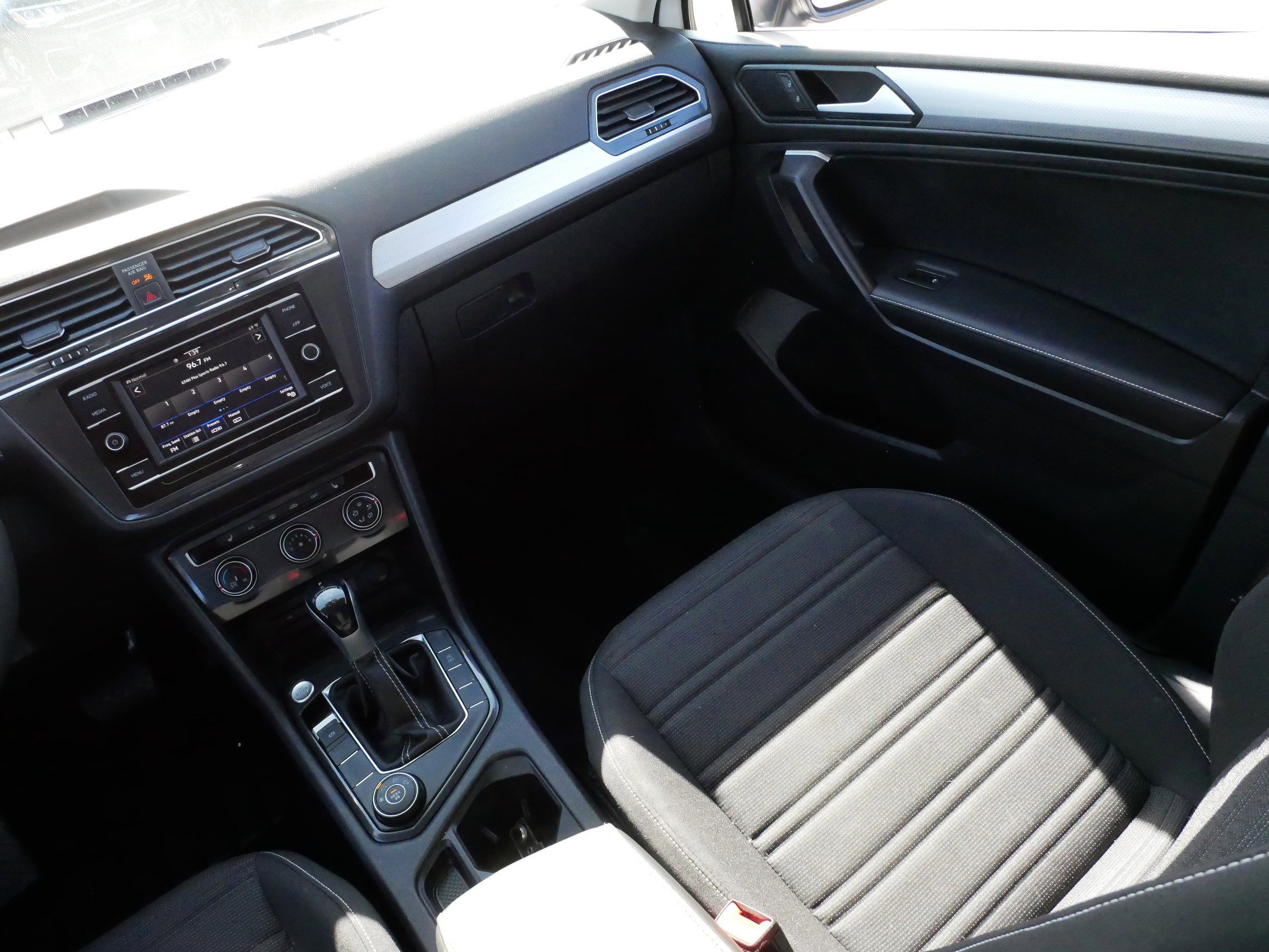 Certified 2023 Volkswagen Tiguan S AWD/4WD image 11