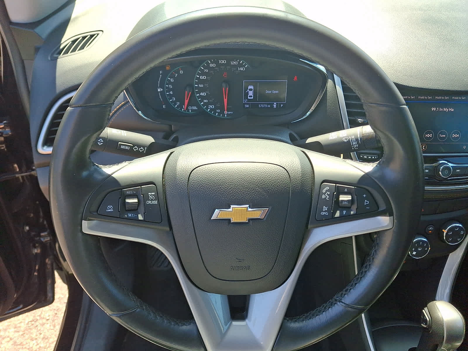 Used 2020 Chevrolet Trax LT w/ LT Convenience Package AWD/4WD image 20