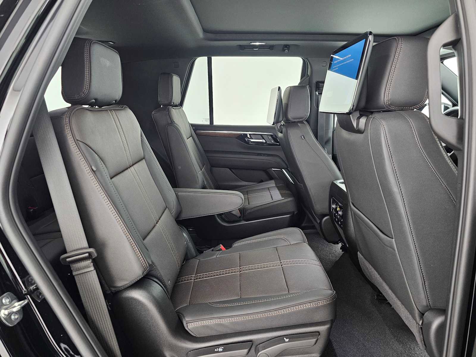 New 2026 Chevrolet Tahoe High Country image 12