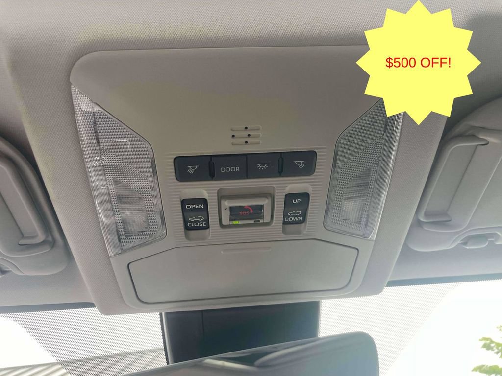 Used 2023 Toyota RAV4 Limited AWD/4WD image 32