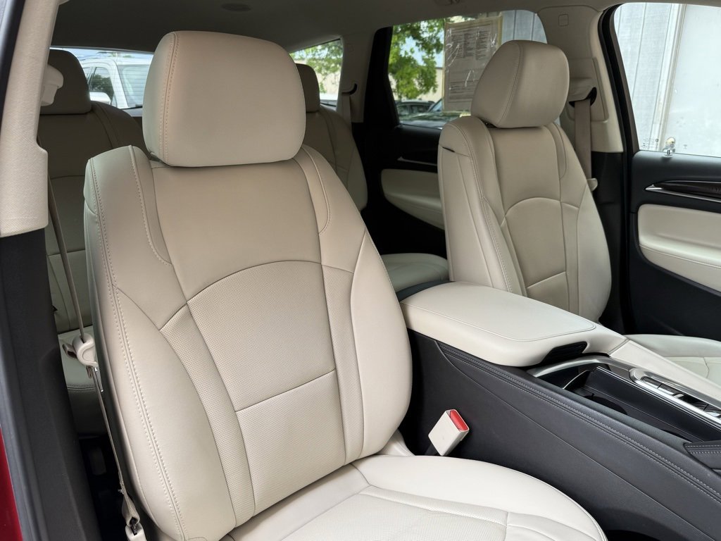 Used 2022 Buick Enclave Premium w/ Surround and Sites Package image 23