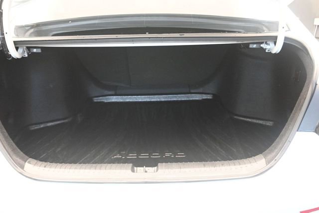 Used 2024 Honda Accord Touring image 17
