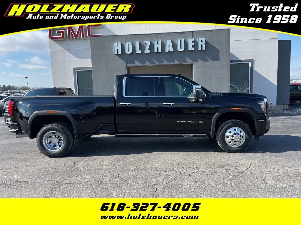 New 2025 GMC Sierra 3500 Denali Ultimate AWD/4WD image 1