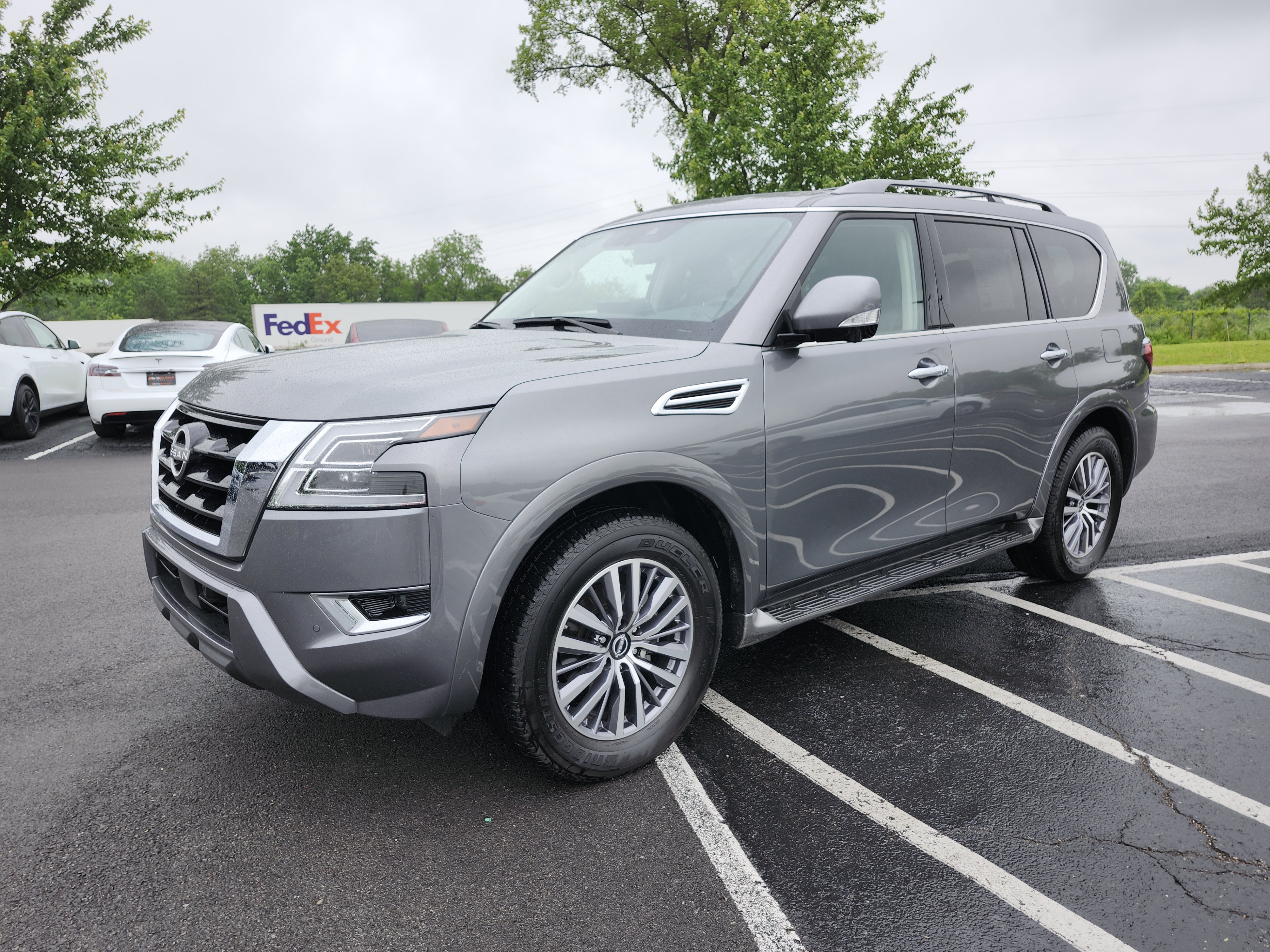 Used 2023 Nissan Armada SL w/ Captain's Chairs Package AWD/4WD image 16