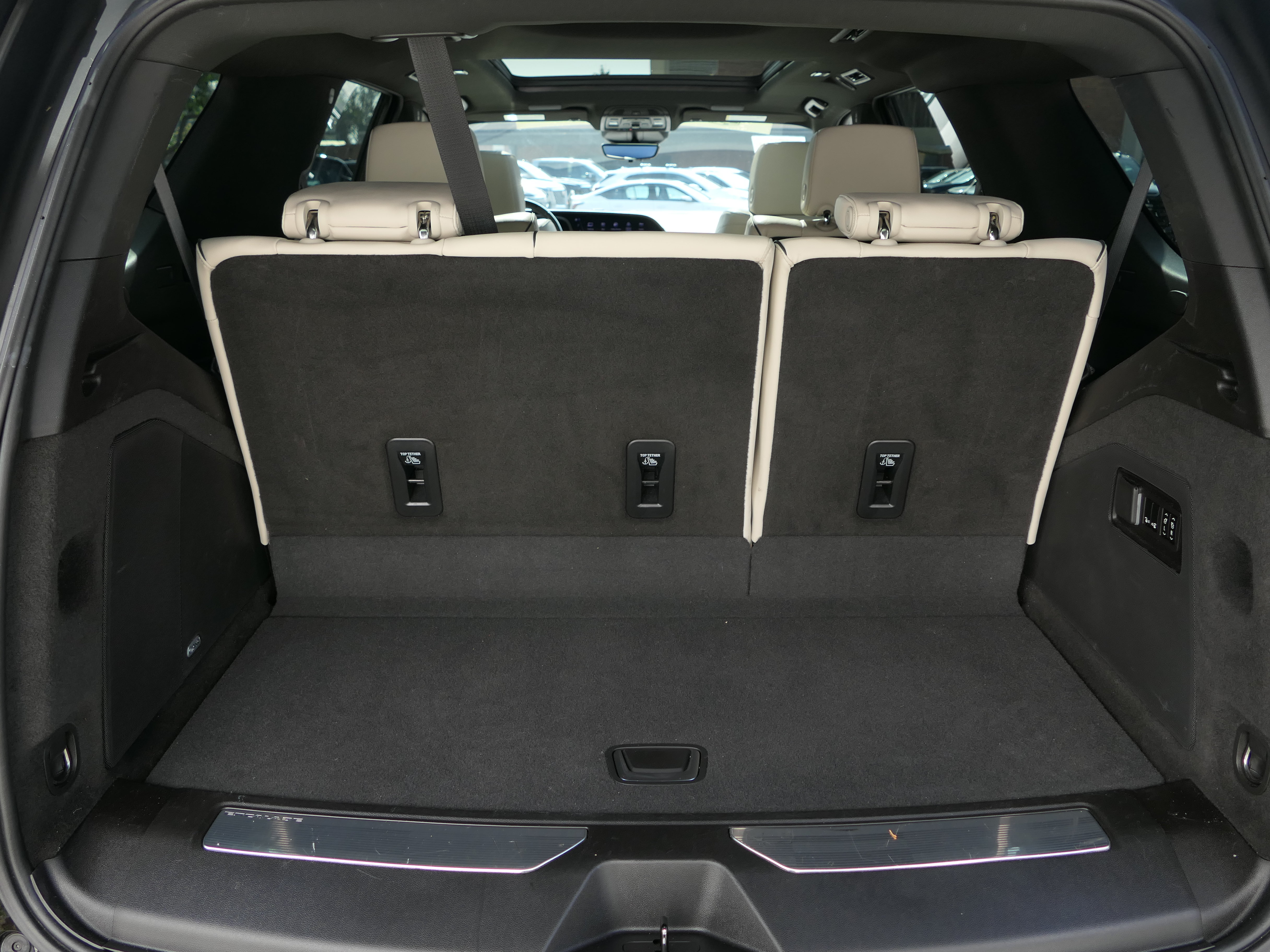 Certified 2023 Cadillac Escalade Sport AWD/4WD image 24