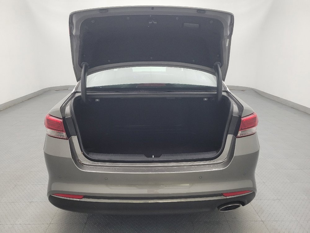 Used 2018 Kia Optima LX w/ Convenience Package FWD image 29
