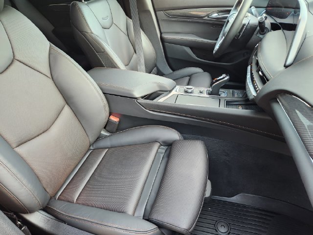 Used 2026 Cadillac CT5 V w/ Technology Package RWD image 20