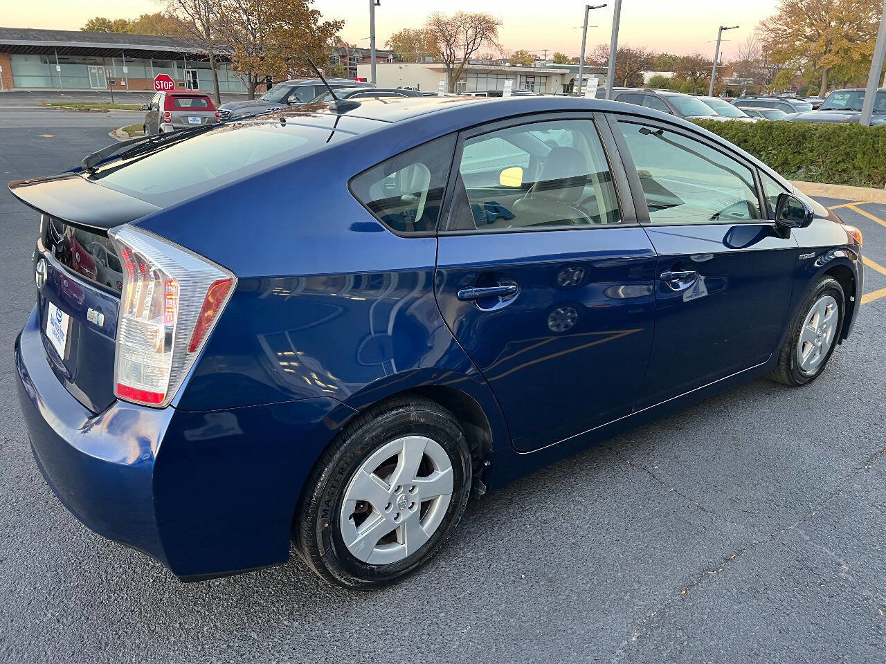 Used 2010 Toyota Prius Five image 13