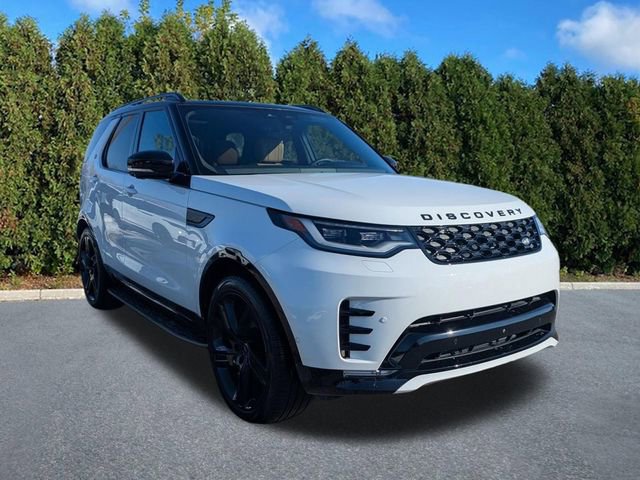 Certified 2025 Land Rover Discovery Dynamic SE AWD/4WD image 3