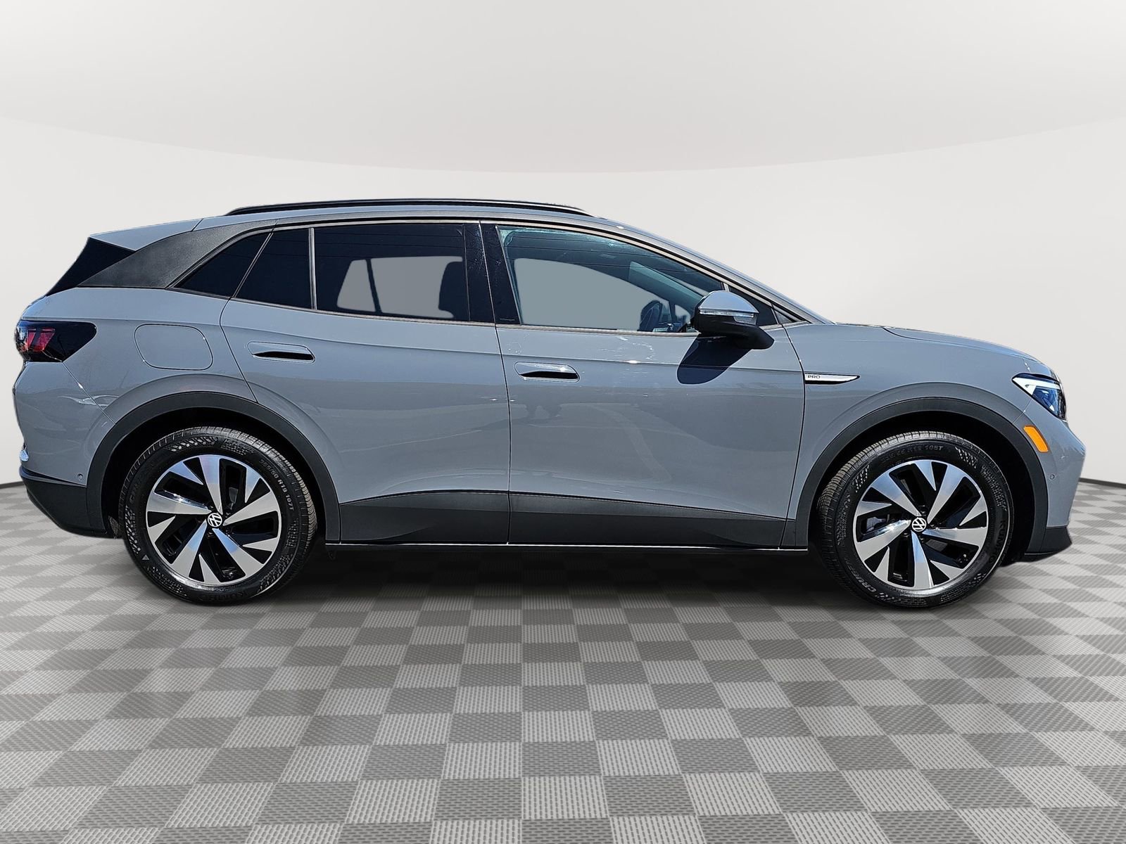 Certified 2023 Volkswagen ID.4 Pro image 4