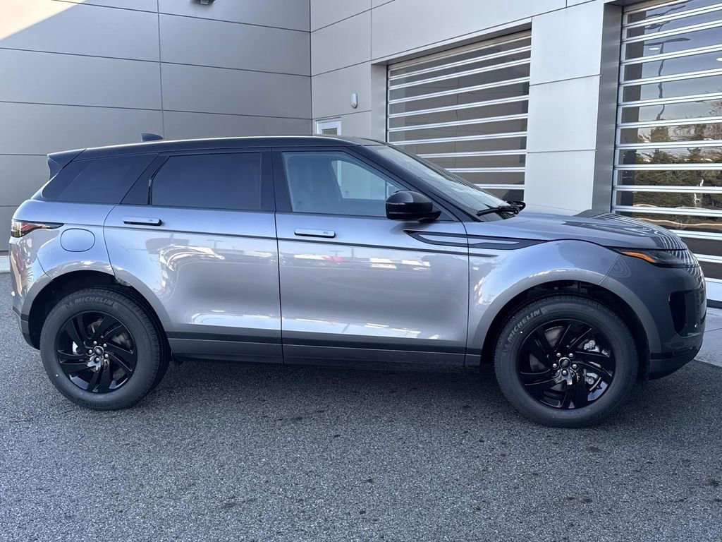 New 2026 Land Rover Range Rover Evoque S image 8