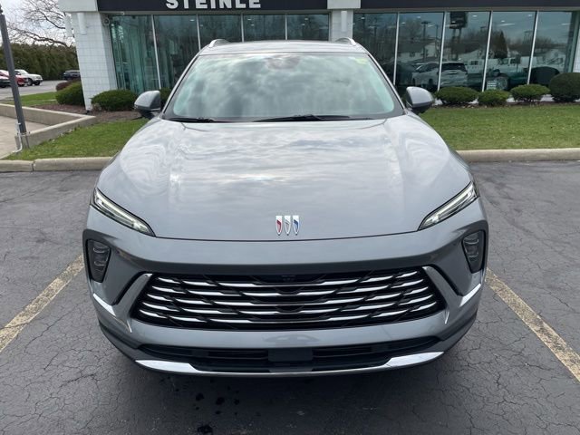 Used 2025 Buick Envision Preferred image 2