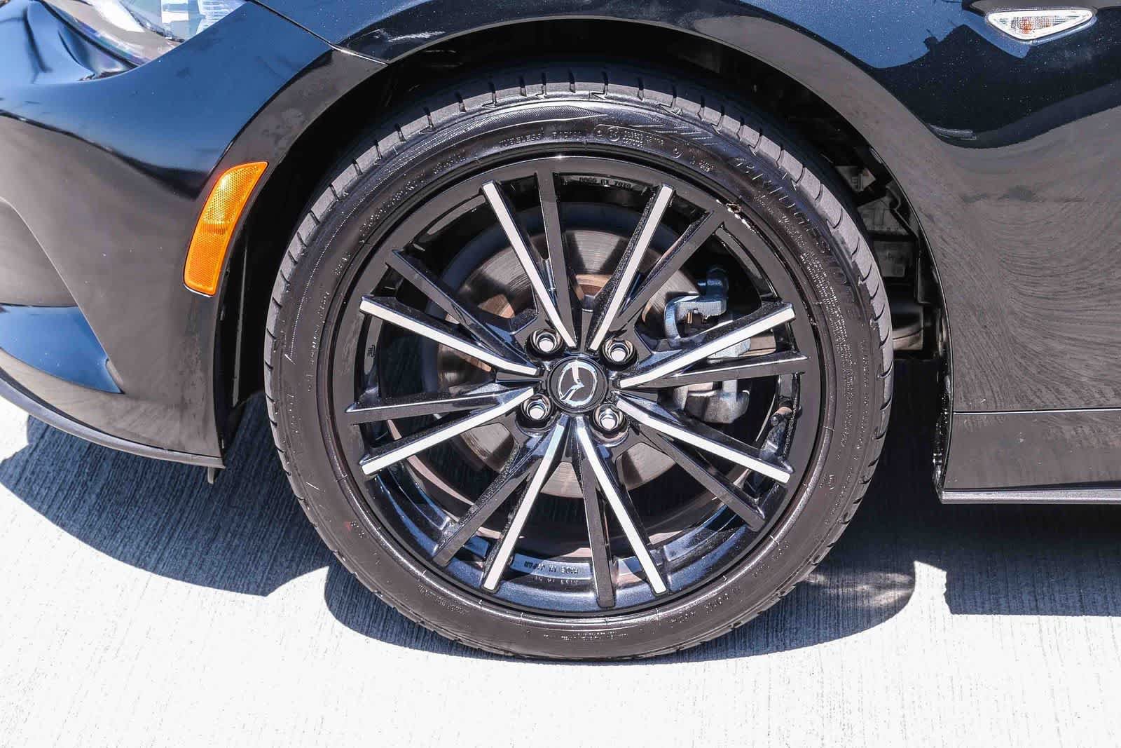 Used 2025 MAZDA MX-5 Miata RF Grand Touring RWD image 10