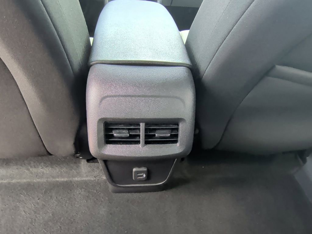 Used 2024 Chevrolet Equinox LT AWD/4WD image 34