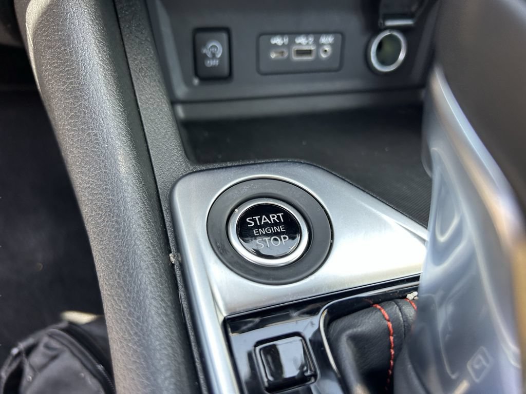 Used 2024 Nissan Sentra SR FWD image 32