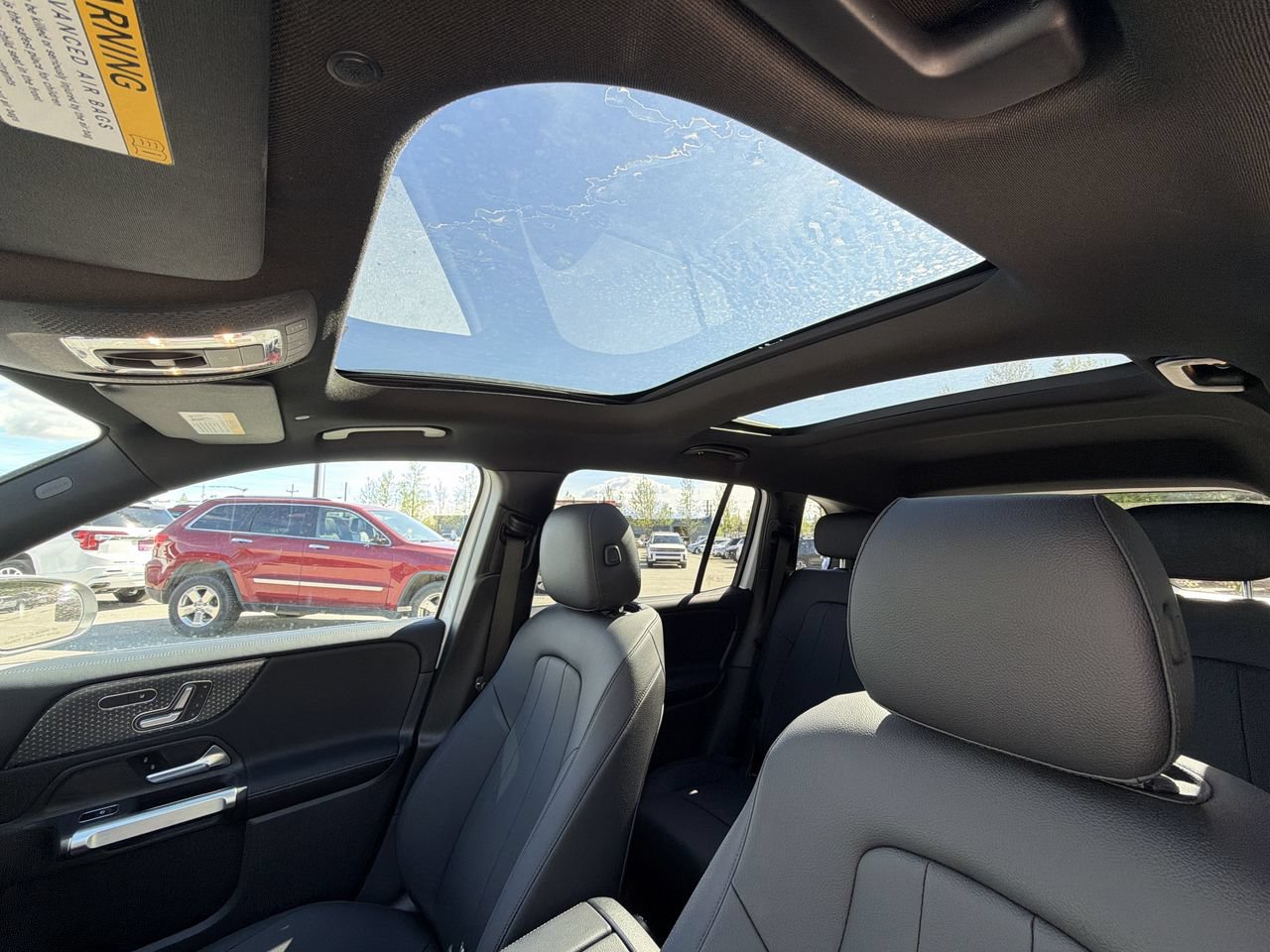 Used 2026 Mercedes-Benz GLB 250 4MATIC image 19