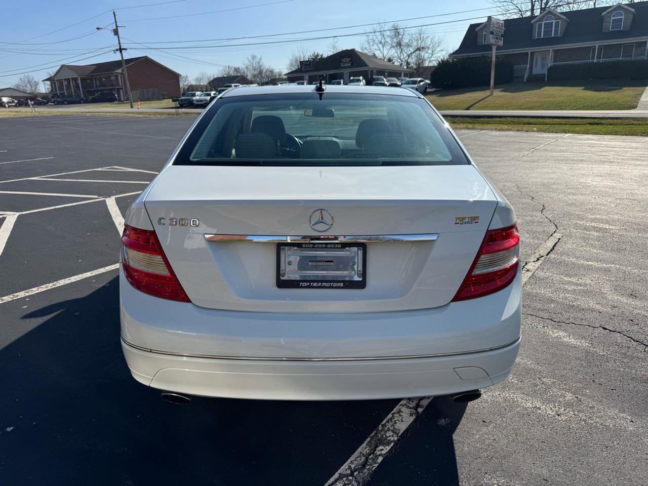 Used 2010 Mercedes-Benz C 300 Sedan image 7