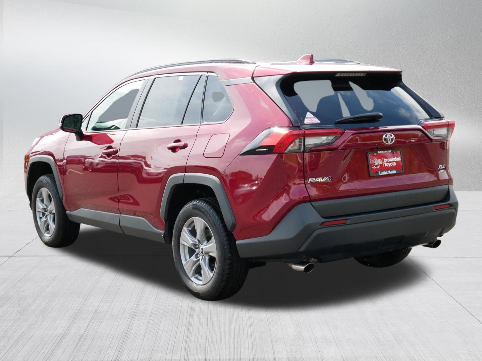 Certified 2025 Toyota RAV4 XLE AWD/4WD image 5