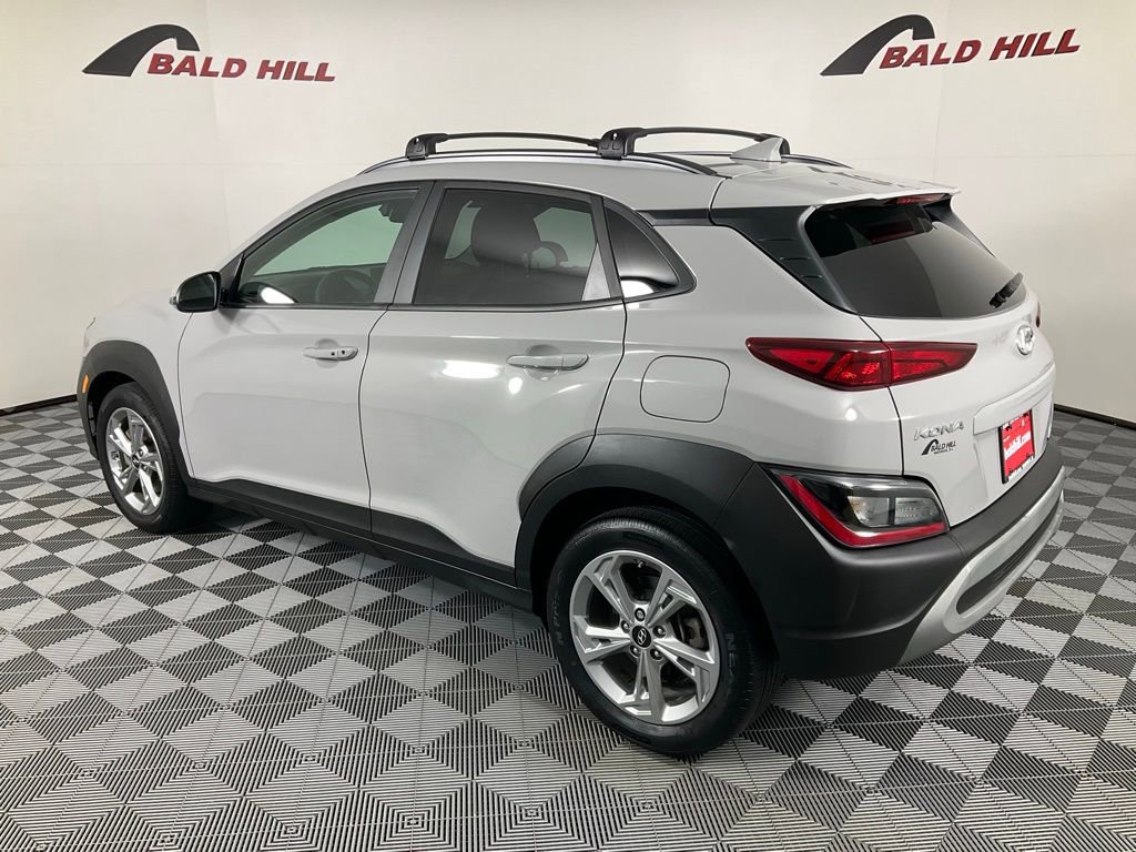 Used 2023 Hyundai Kona SEL image 4