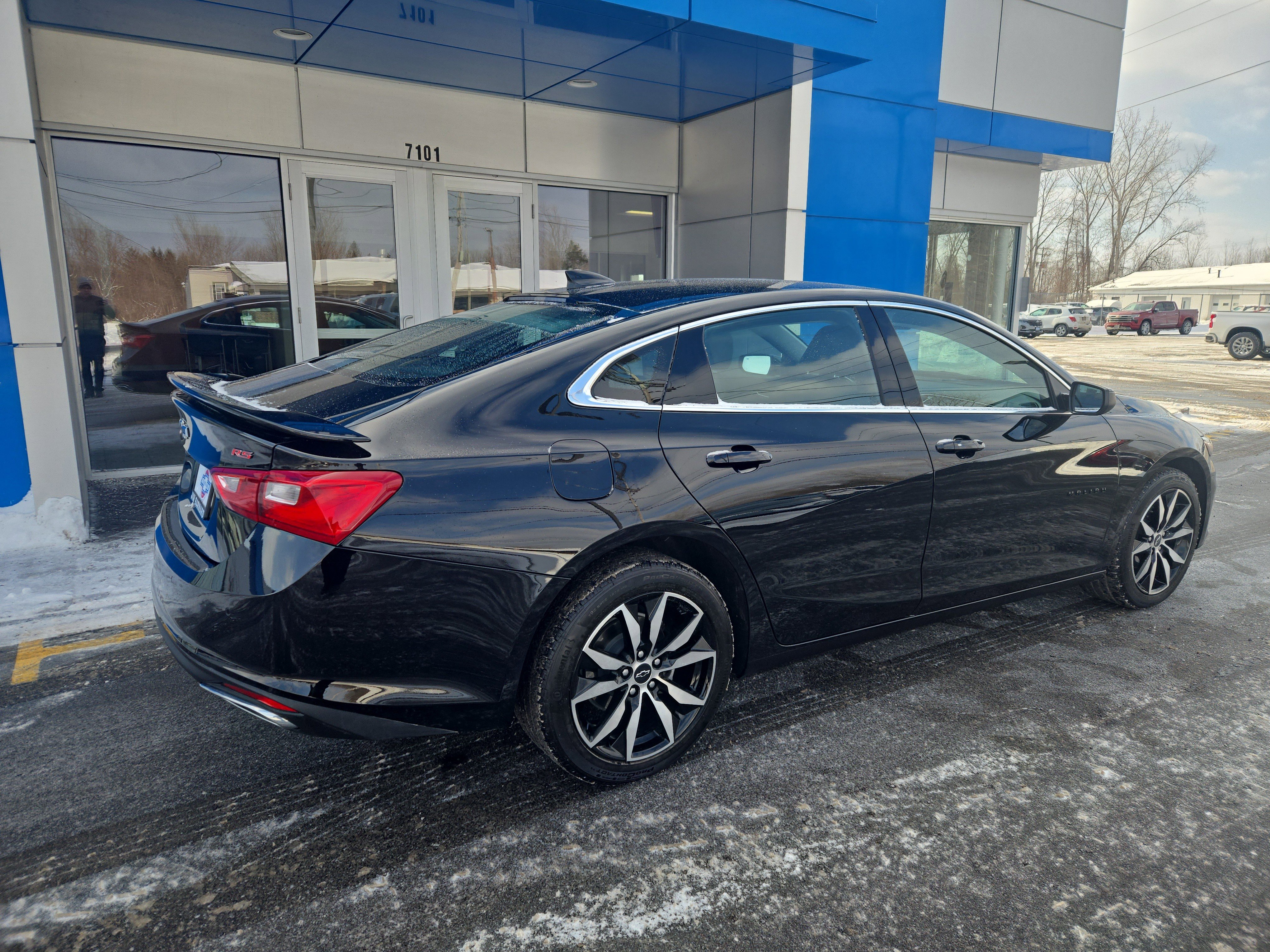 Used 2025 Chevrolet Malibu RS image 12