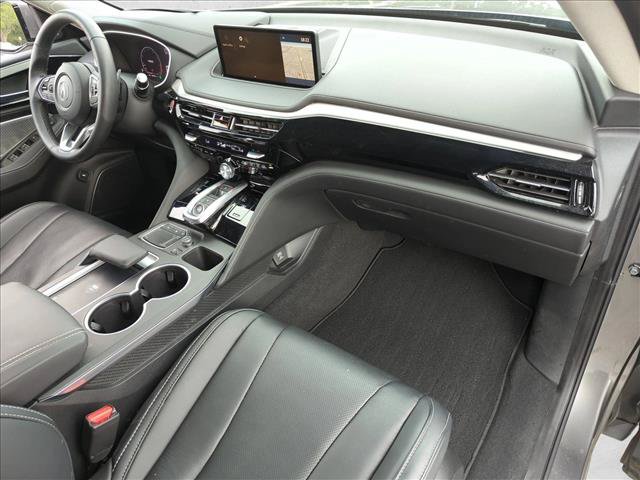 Used 2023 Acura MDX SH-AWD w/ Technology Package image 22
