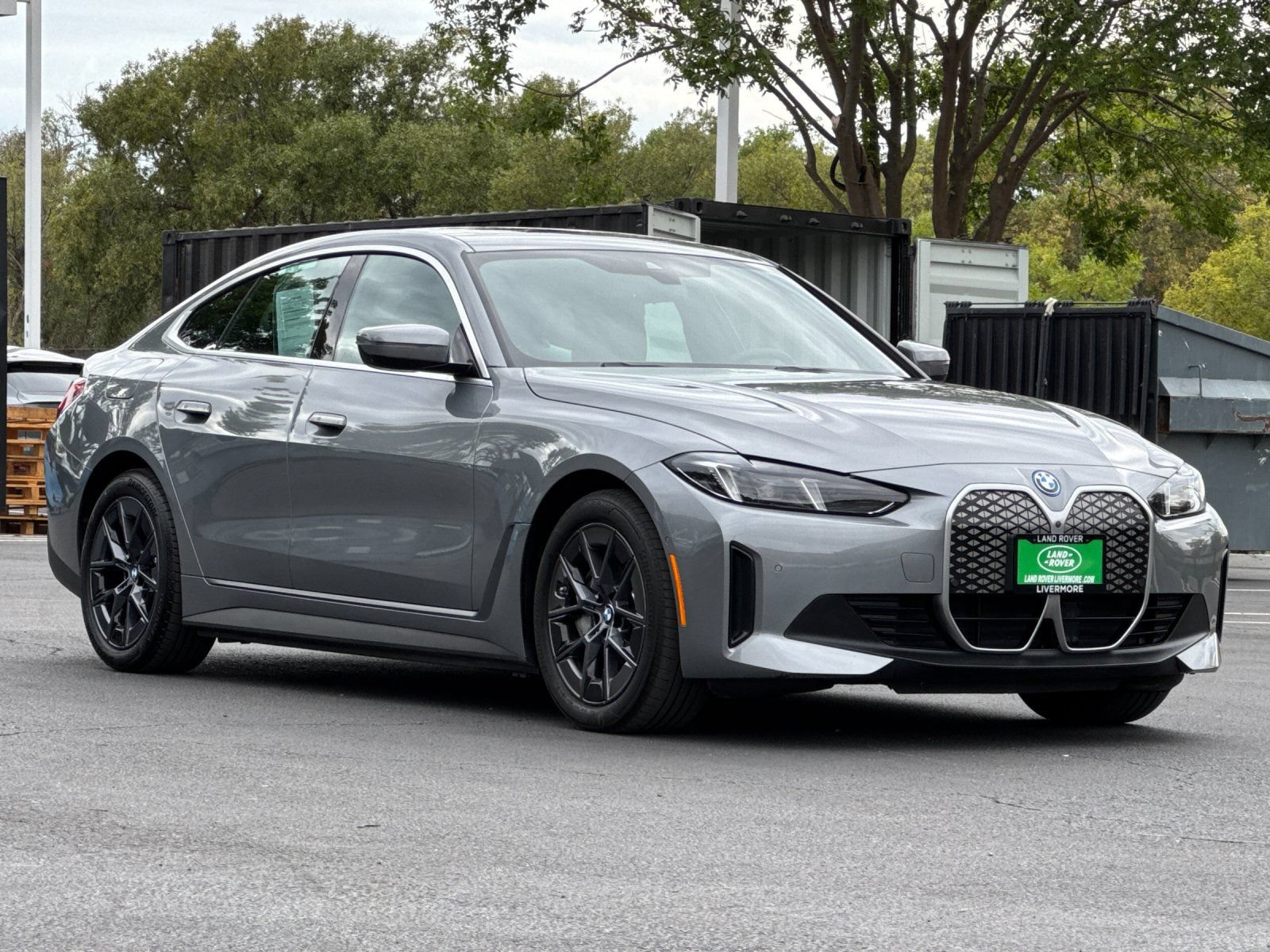 Used 2025 BMW i4 eDrive40 RWD image 8
