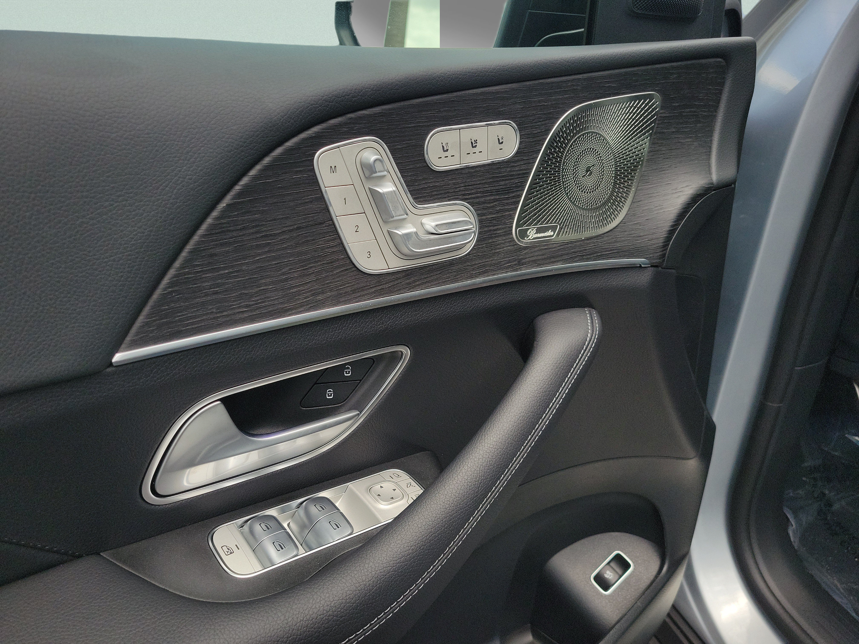 New 2026 Mercedes-Benz GLS 450 4MATIC image 18