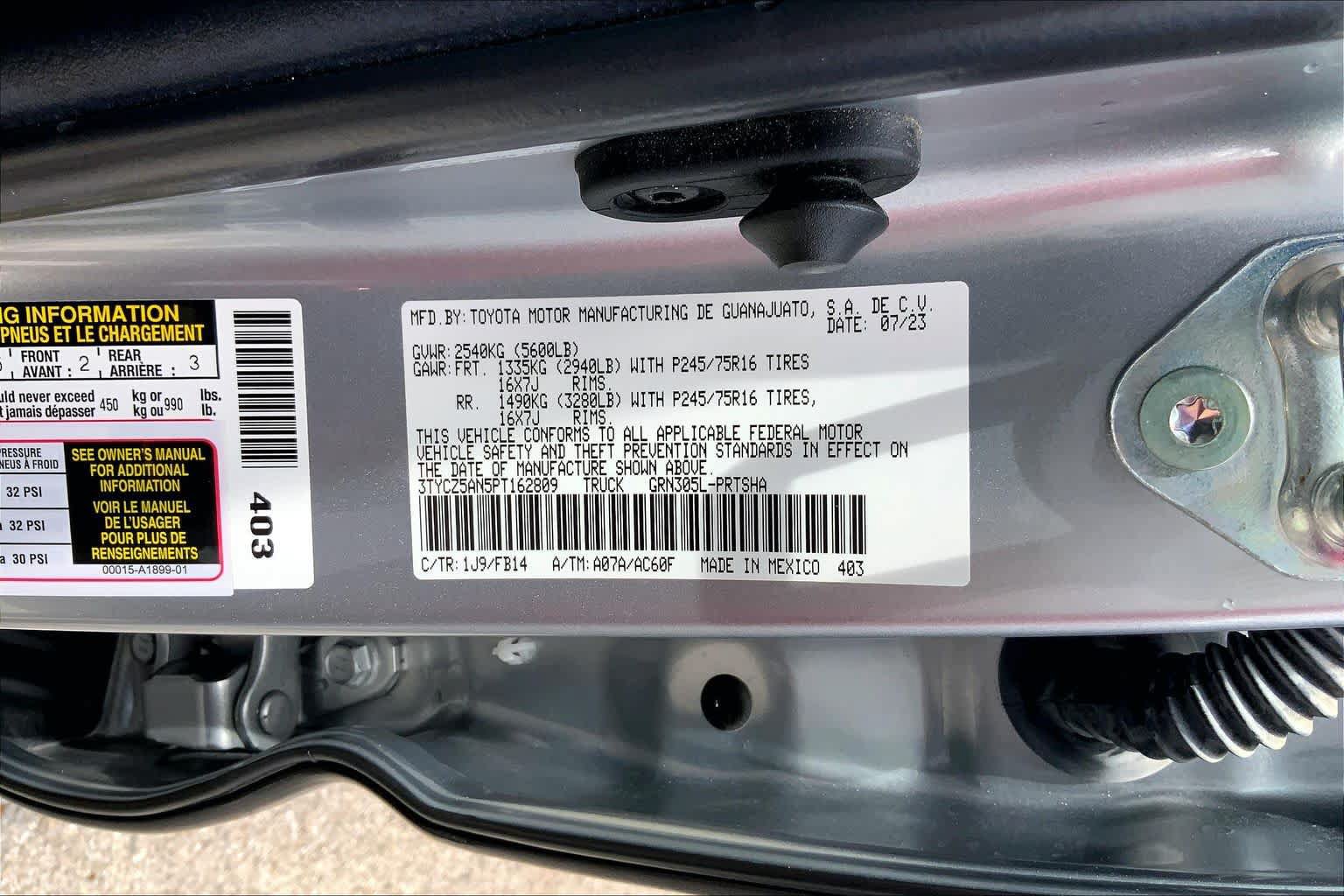 Used 2023 Toyota Tacoma SR AWD/4WD image 34