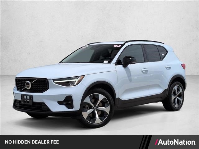Used 2024 Volvo XC40 B5 Plus