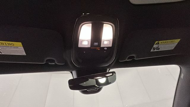 Used 2023 Volvo C40 P8 Recharge Ultimate AWD/4WD image 24