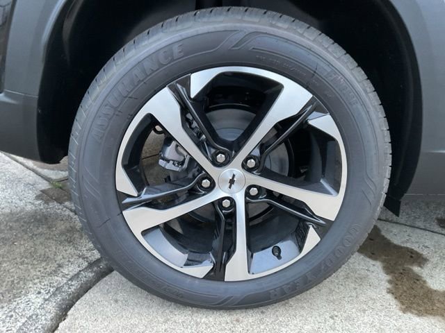 New 2026 Chevrolet Trax RS w/ Driver Confidence Package image 13