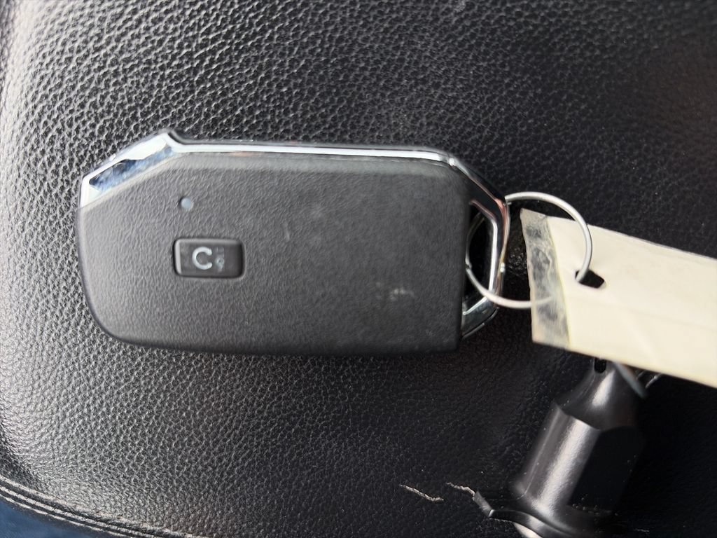 Used 2023 Kia Sportage EX FWD image 29