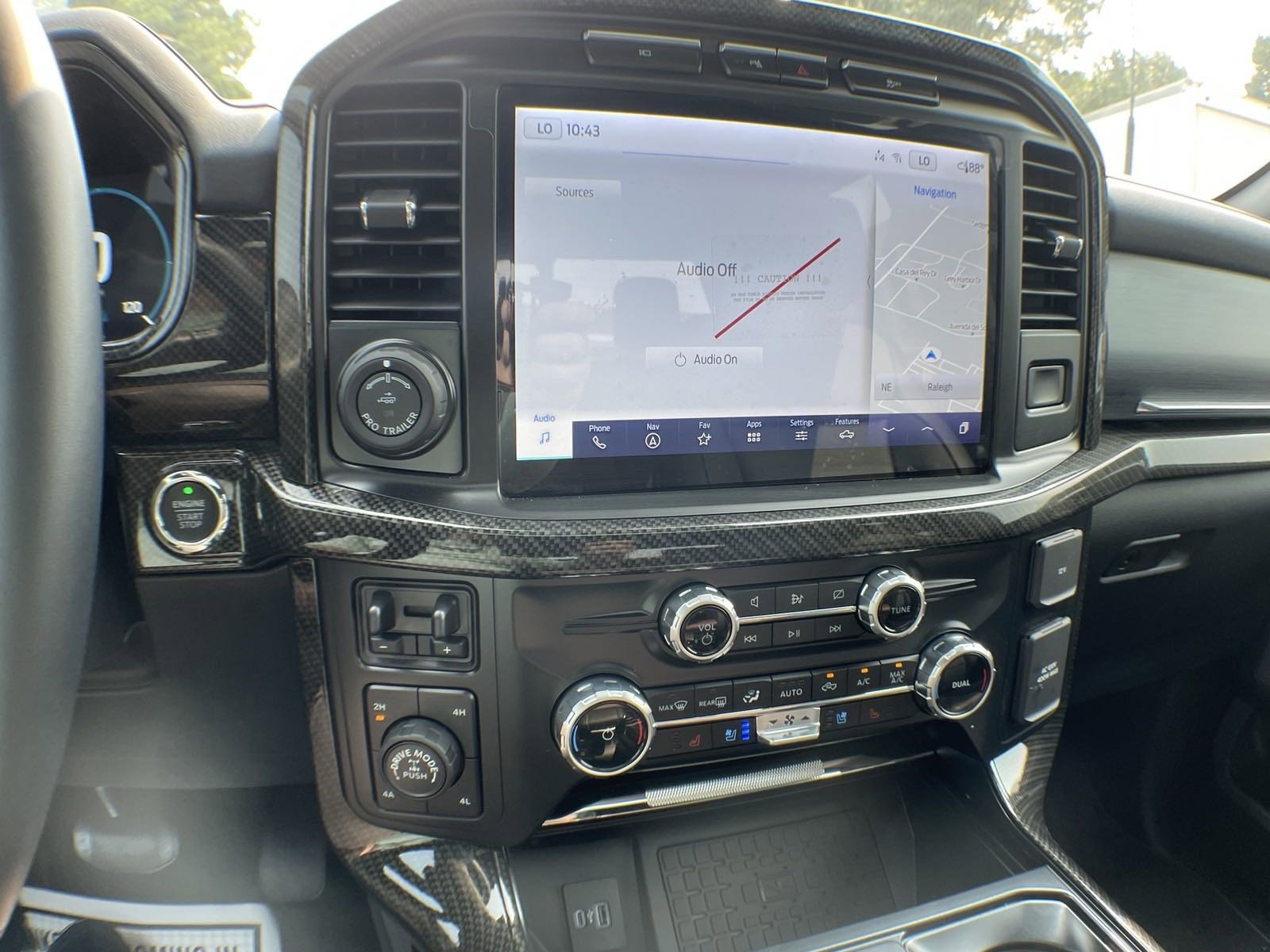 Used 2023 Ford F150 Lariat w/ Equipment Group 502A High image 40