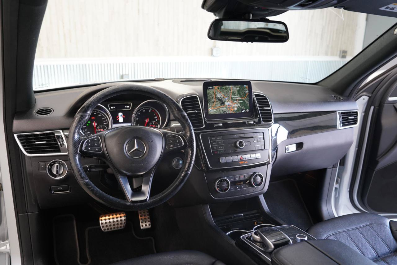 Used 2019 Mercedes-Benz GLE 400 4MATIC image 11