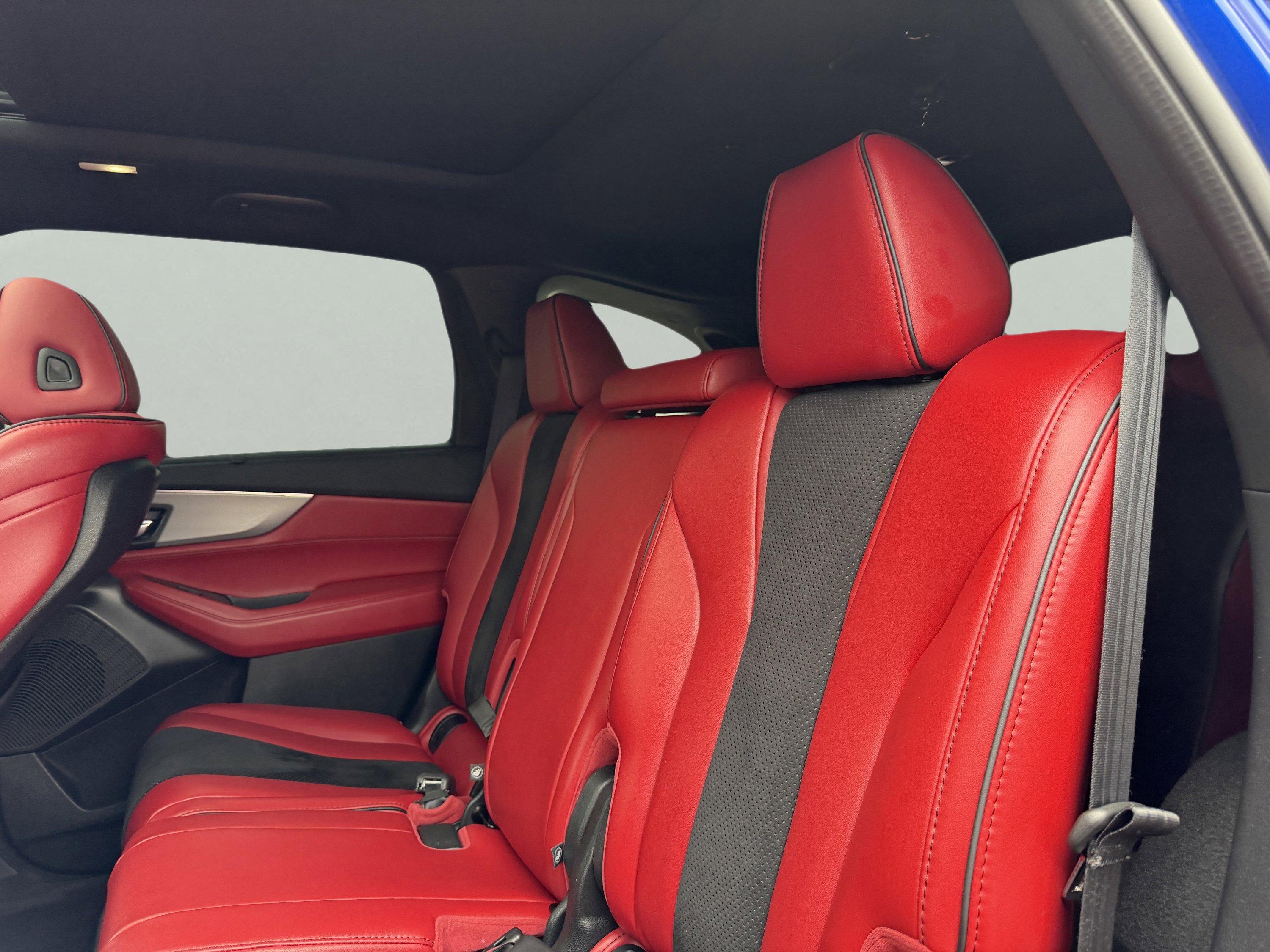 Used 2022 Acura MDX A-Spec image 40