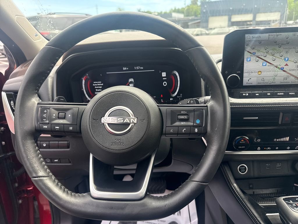 Used 2023 Nissan Rogue Platinum FWD image 15