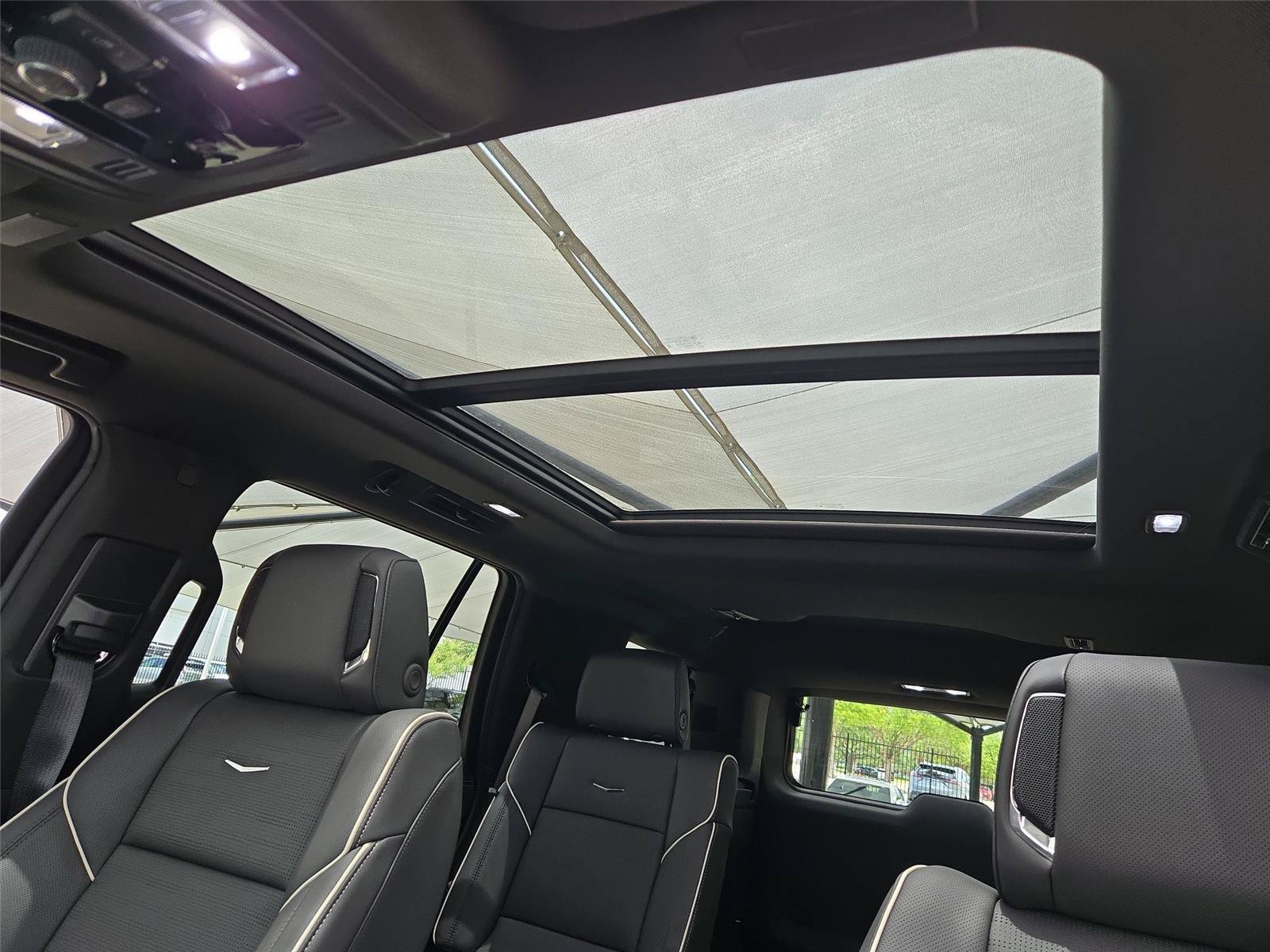 New 2026 Cadillac Escalade Sport w/ Touring Package AWD/4WD image 9