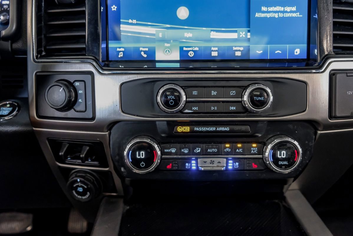Used 2022 Ford F350 Platinum w/ FX4 Off-Road Package AWD/4WD image 27