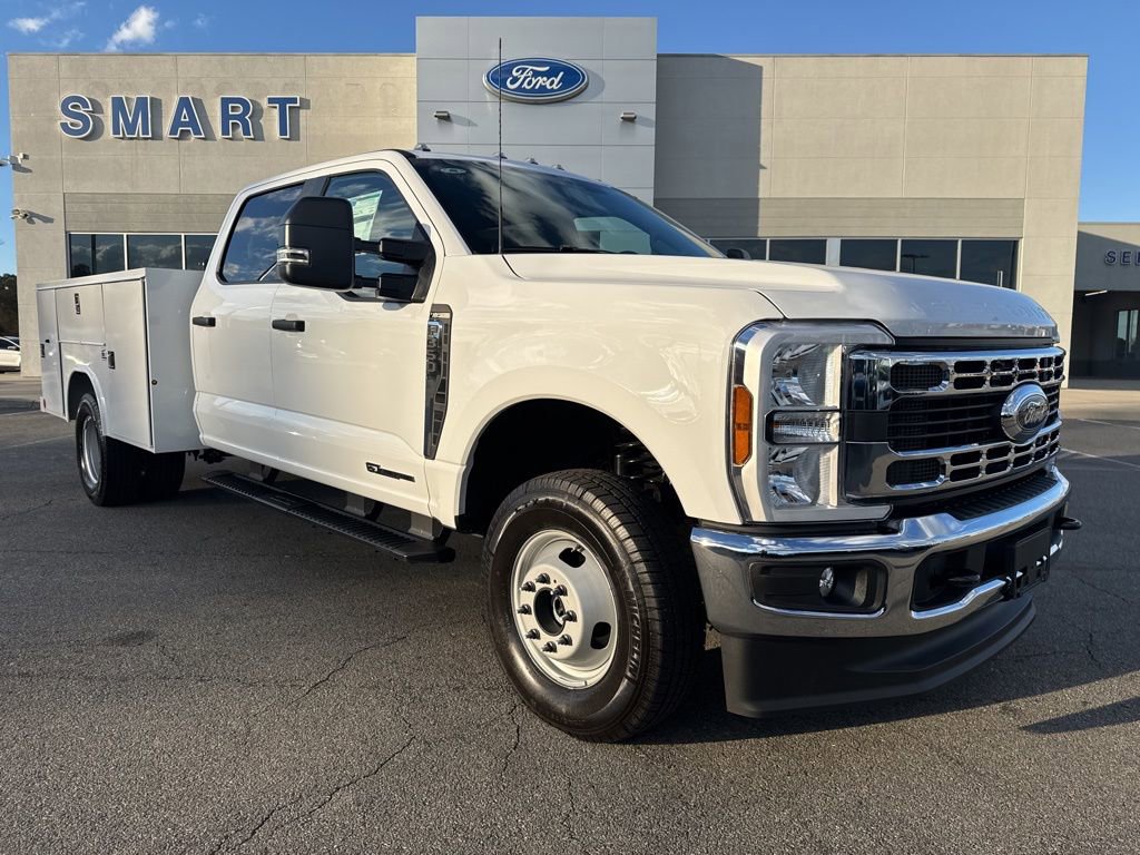 New 2026 Ford F350 XL w/ XL Chrome Package image 1