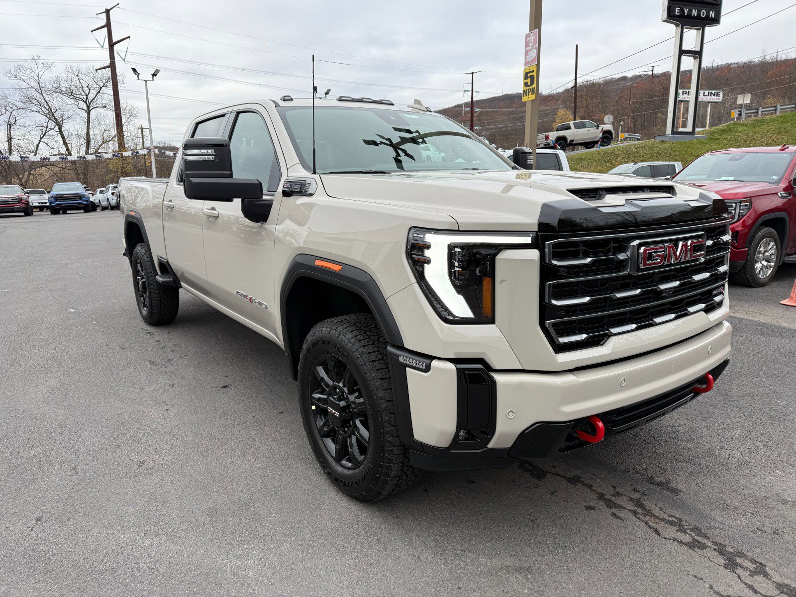 New 2026 GMC Sierra 3500 AT4 image 7