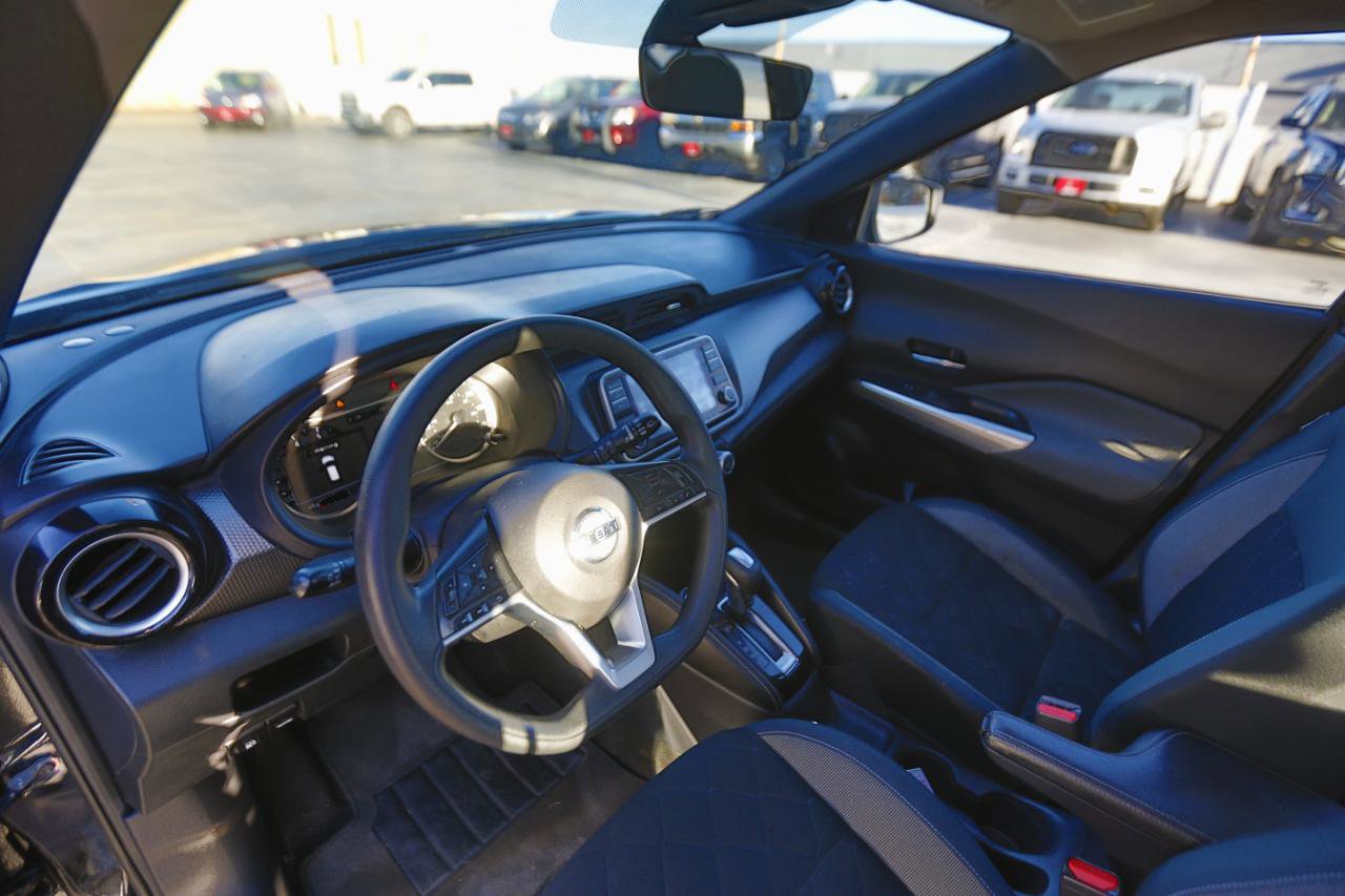 Used 2020 Nissan Kicks SV w/ Exterior Package FWD image 4