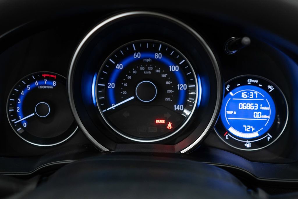 Used 2017 Honda Fit EX image 16