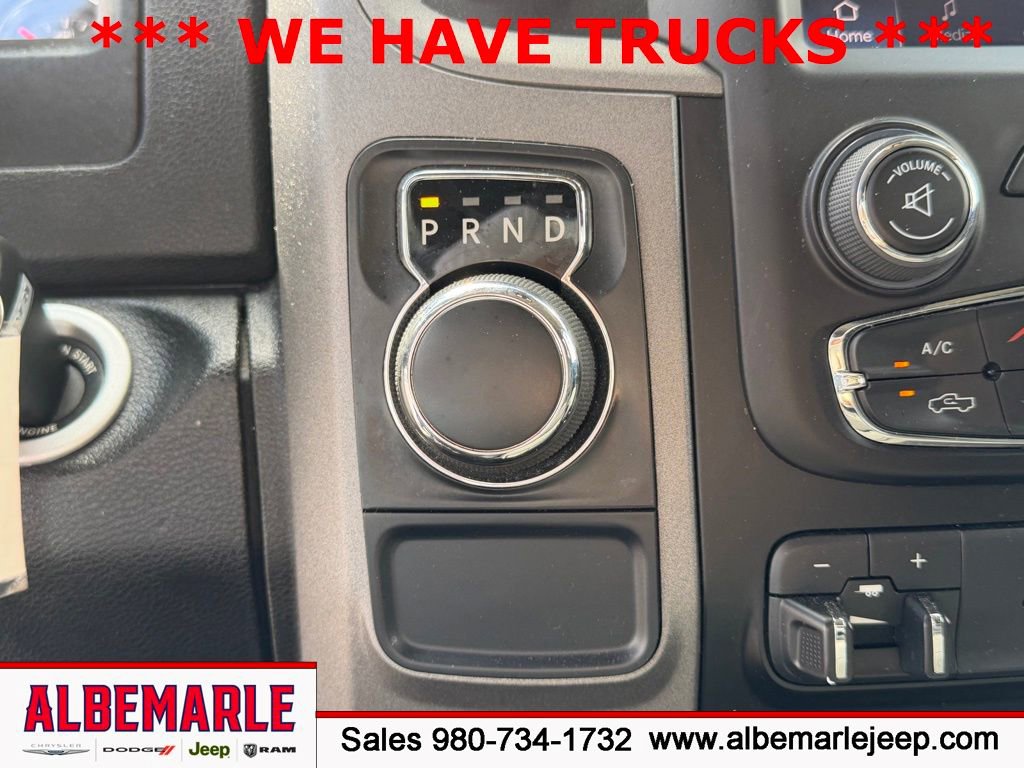 Used 2022 RAM 1500 Classic Tradesman RWD image 22