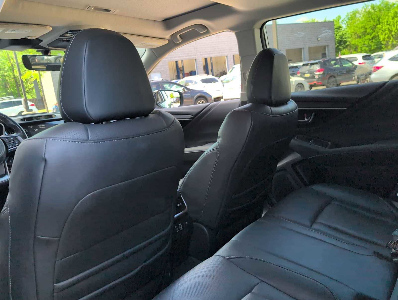 Used 2023 Subaru Outback Limited XT AWD/4WD image 18