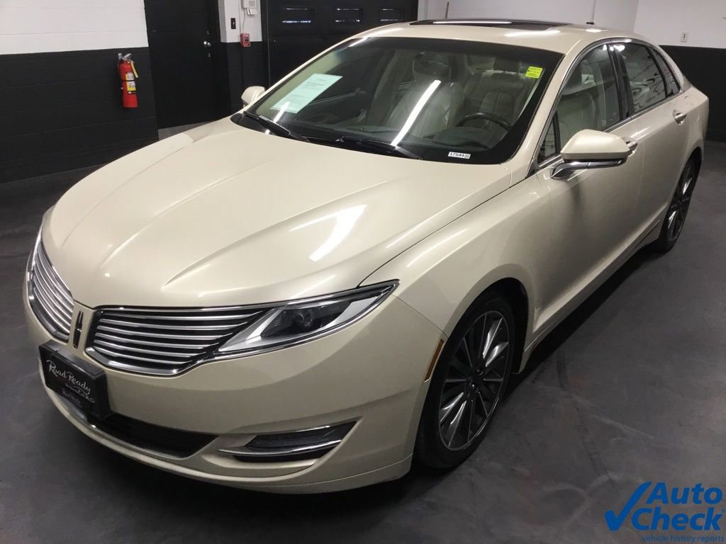 Used 2015 Lincoln MKZ AWD w/ Equipment Group 102A Reserve image 6