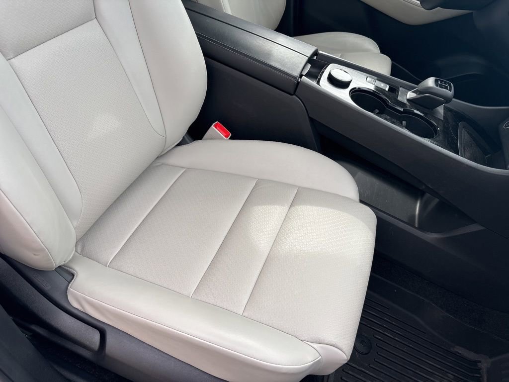 Used 2023 Nissan Rogue SV w/ SV Premium B Package AWD/4WD image 29