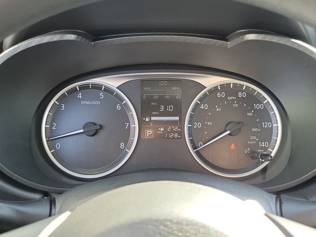 Used 2025 Nissan Versa S w/ Trunk Package image 7