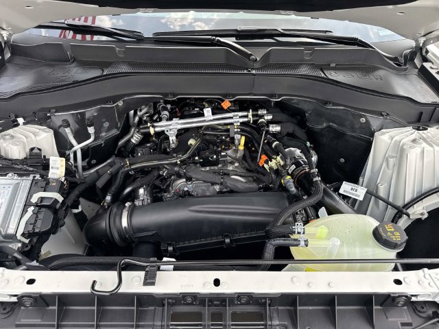 New 2026 Ford Explorer Active w/ Active Comfort Package RWD image 10