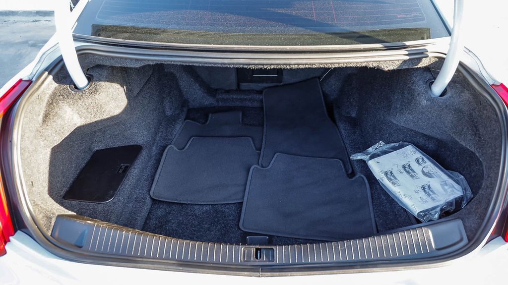 Used 2018 Cadillac CTS V w/ Carbon Fiber Package image 31